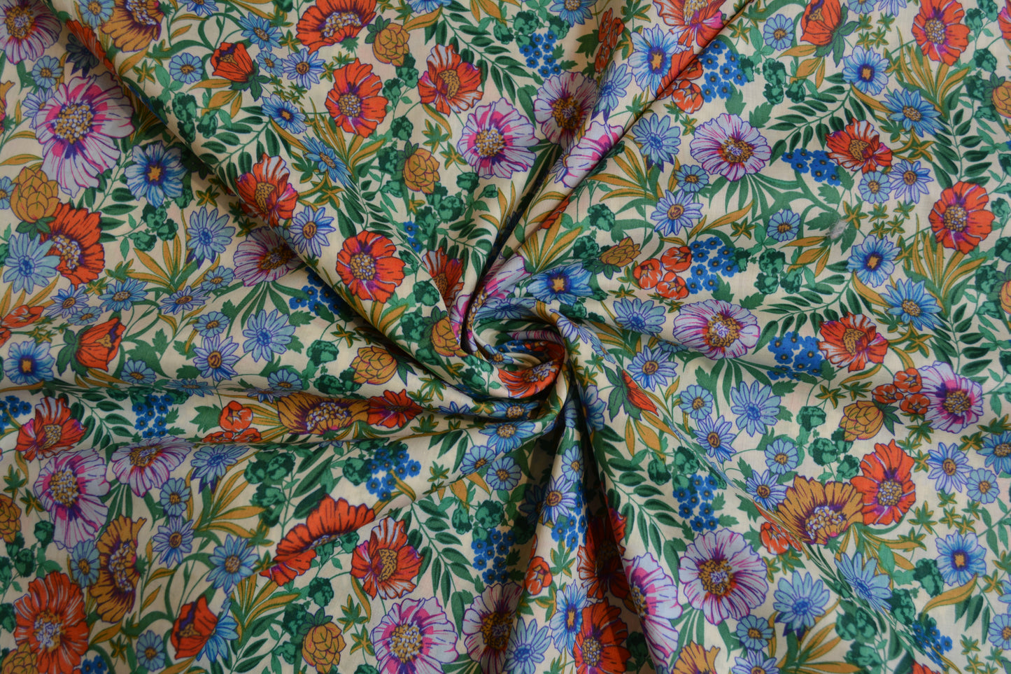 Super Fine Cotton Lawn - Isabella