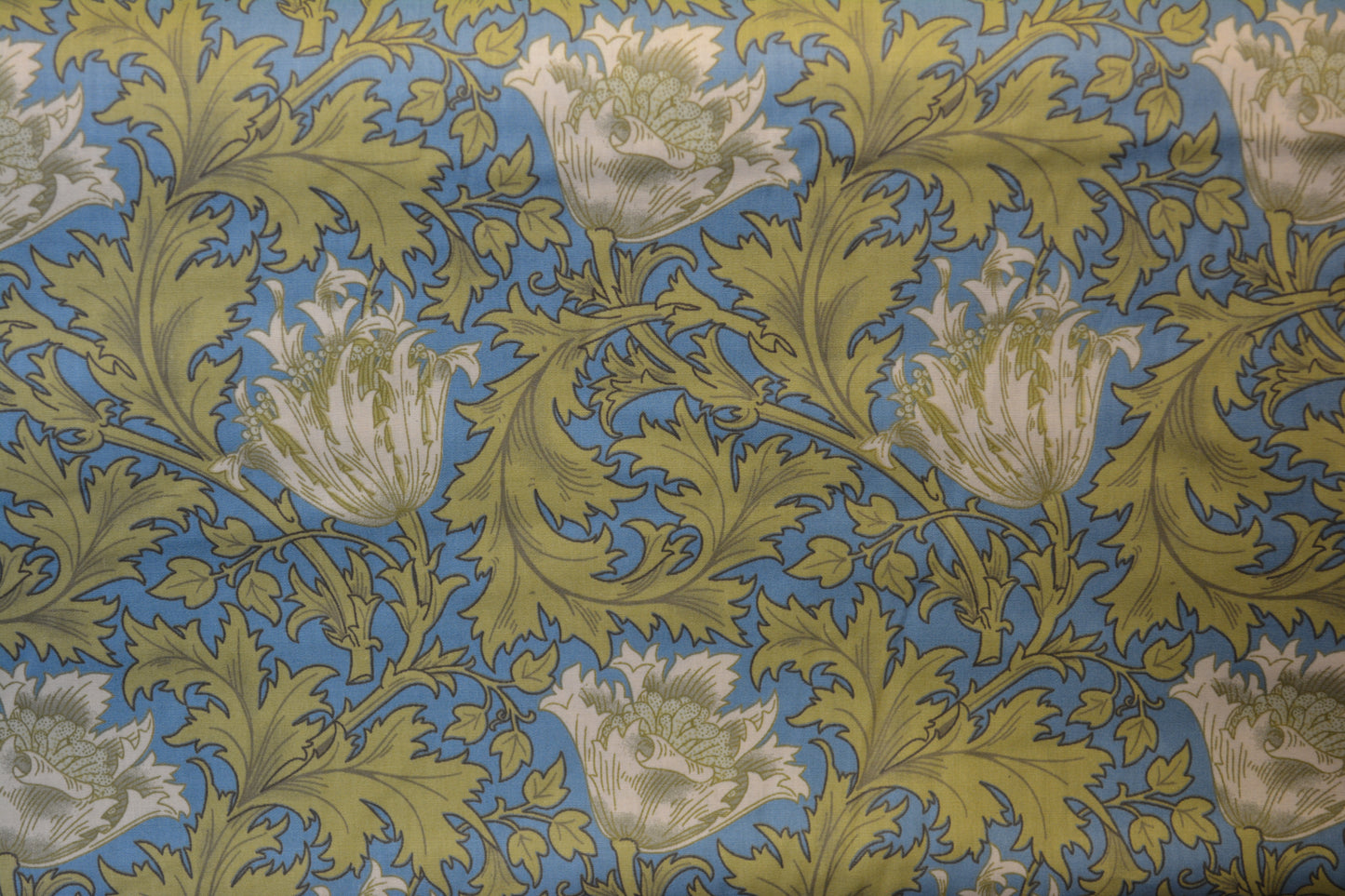 William Morris 100% Cotton Fabric - Capri Blue